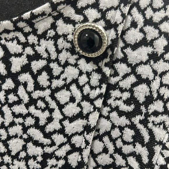 River Island White Jacquard Short Puff Sleeve Midi Dress - Picture 4 of 4